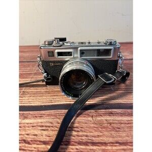 YASHICA Electro 35 Rangefinder Yashinon DX 45mm f/1.7 Lens for parts repair